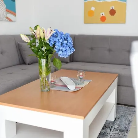 With Parking Space - 19795 מאקרסקה