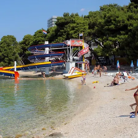 With A Parking Space - 19795 Apartment Makarska