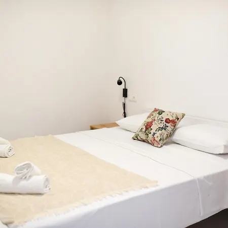 Daire With Parking Space - 19795 *